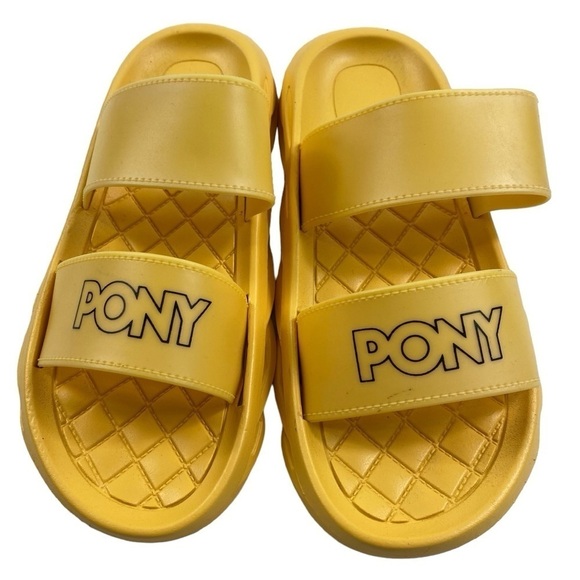 PONY Women’s Slides Pool Beach Sandals Flip Flops Yellow Size 7 - Picture 1 of 7